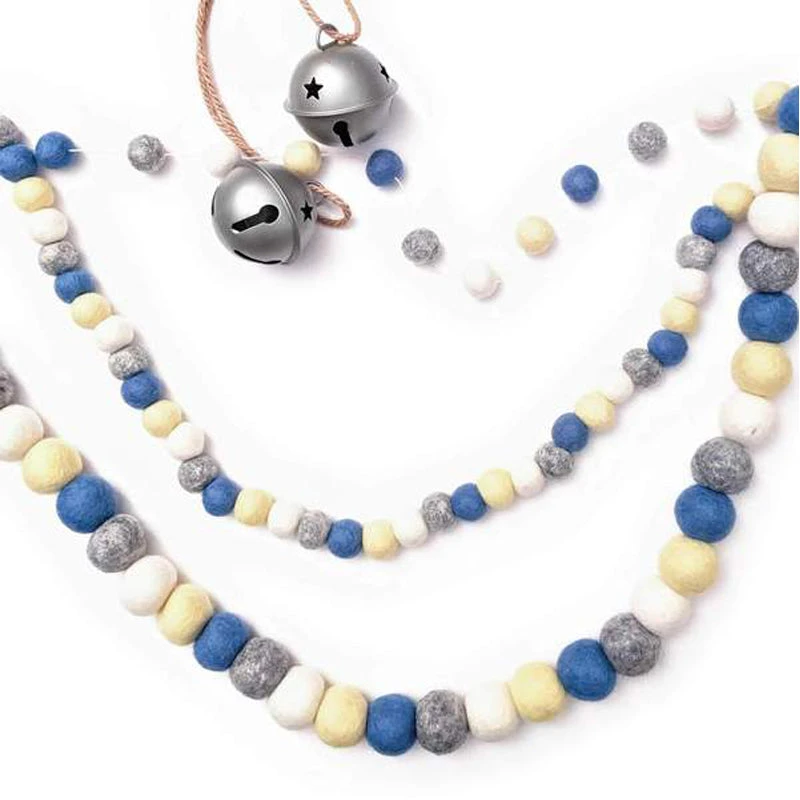 Starry Night Holiday Garland