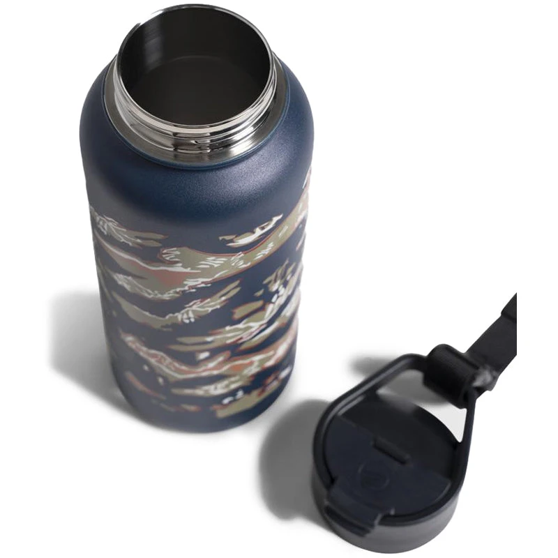 United By Blue Lakeside Camo Stainless Steel Bottle 32oz - Image 5