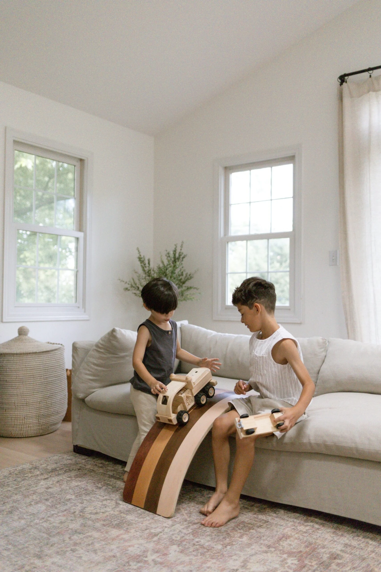 Rainbow Wobble Board - Image 9