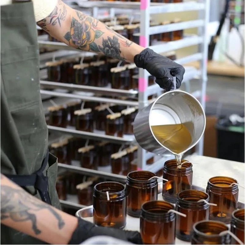 Amber + Moss Soy Candle - Image 4