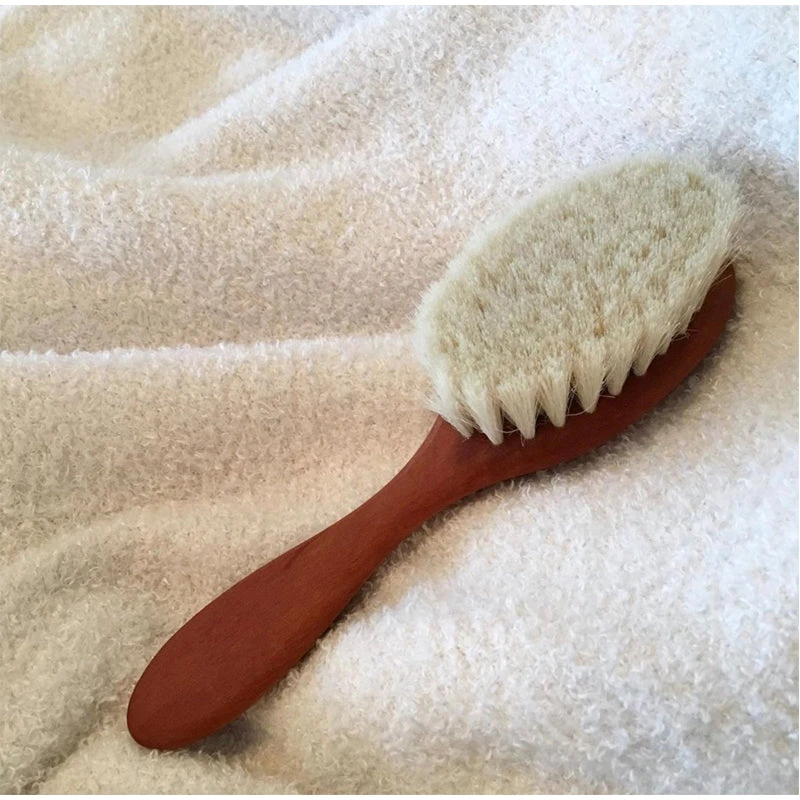 Handcrafted Vegan Hair Brush - Image 3